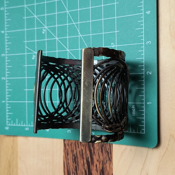Open Cuff Bracelet Gun Metal - Picture 11 of 12